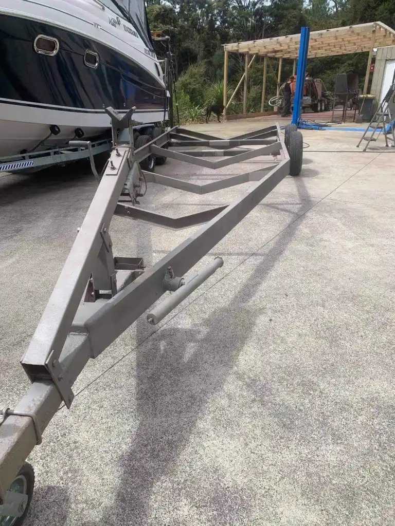 Trailer and boat trailer rust